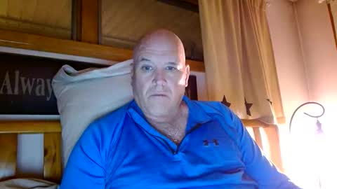 Mtn. Man online show from 10/18/25, 03:09