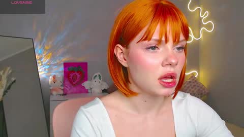Snapshot of red__candy chatting on 02/25/25, 05:04 red__candy online show from 02/25/25, 05:04