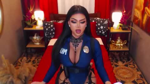 Snapshot of red_ivyy chatting on 09/29/25, 08:13 AsianRedivy online show from 09/29/25, 08:13