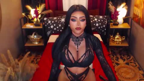 Snapshot of red_ivyy chatting on 10/19/25, 11:44 AsianRedivy online show from 10/19/25, 11:44