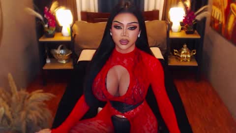 Snapshot of red_ivyy chatting on 11/08/25, 08:18 AsianRedivy online show from 11/08/25, 08:18