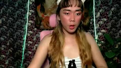 Snapshot of red_kitsune69 chatting on 09/11/25, 08:42 red_kitsune69 online show from 09/11/25, 08:42