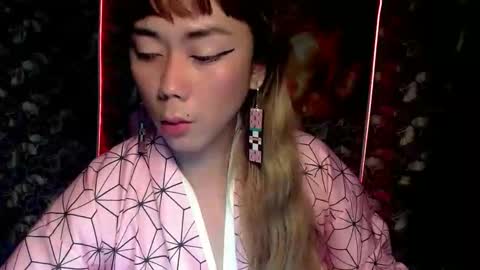 Snapshot of red_kitsune69 chatting on 09/21/25, 07:37 red_kitsune69 online show from 09/21/25, 07:37