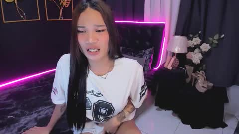 danika linn online show from 11/10/25, 09:08