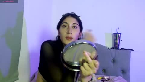 IG   OF red moonn online show from 10/21/25, 06:03