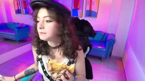 Res Moon online show from 11/06/25, 11:33