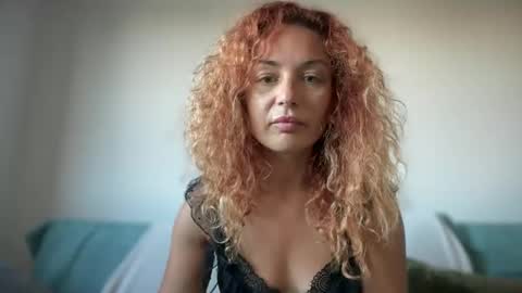 reddgirll online show from 10/06/25, 09:40