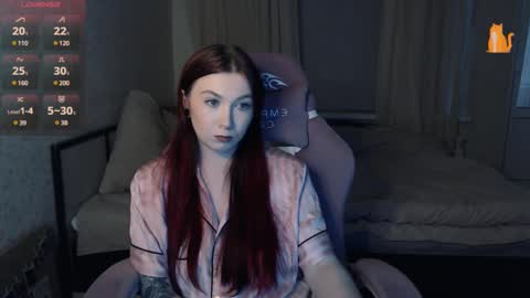 Lina online show from 03/10/25, 03:41