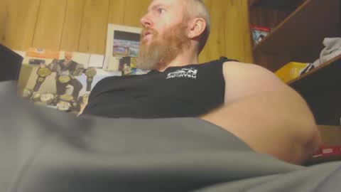 Snapshot of redhead4fun chatting on 01/26/25, 05:23 theredhead4fun online show from 01/26/25, 05:23