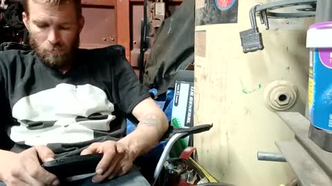 Snapshot of redheadlover828 chatting on 01/14/25, 02:00 Kevin online show from 01/14/25, 02:00