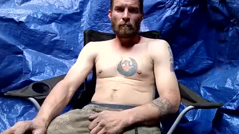 Snapshot of redheadlover828 chatting on 01/17/25, 09:39 Kevin online show from 01/17/25, 09:39