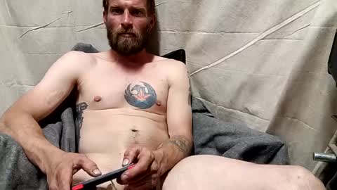 Snapshot of redheadlover828 chatting on 01/31/25, 06:35 Kevin online show from 01/31/25, 06:35