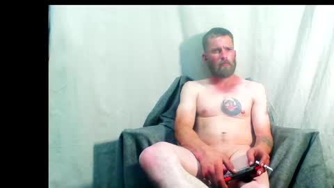 Snapshot of redheadlover828 chatting on 02/22/25, 08:29 Kevin online show from 02/22/25, 08:29