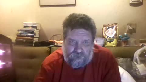 Snapshot of redmud3 chatting on 12/27/24, 01:07 redmud3 online show from 12/27/24, 01:07