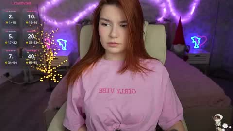 Snapshot of redshinee chatting on 02/02/25, 02:02 Mati online show from 02/02/25, 02:02