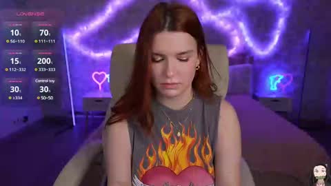 Snapshot of redshinee chatting on 03/11/25, 07:15 Mati online show from 03/11/25, 07:15