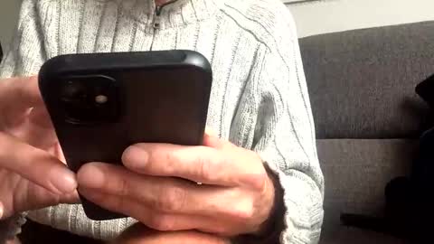 Snapshot of redspider1543 chatting on 10/29/25, 01:24 Redspider154 online show from 10/29/25, 01:24