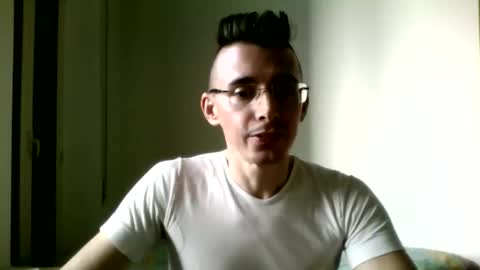 Snapshot of redstep0 chatting on 11/05/25, 01:55 redstep0 online show from 11/05/25, 01:55