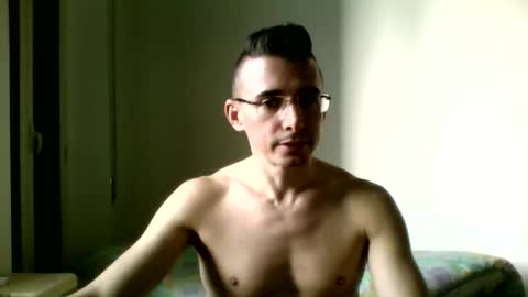 Snapshot of redstep0 chatting on 11/10/25, 02:16 redstep0 online show from 11/10/25, 02:16