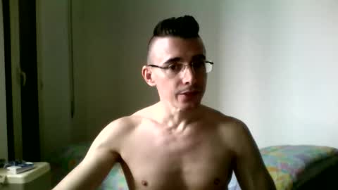 Snapshot of redstep0 chatting on 11/20/25, 02:06 redstep0 online show from 11/20/25, 02:06