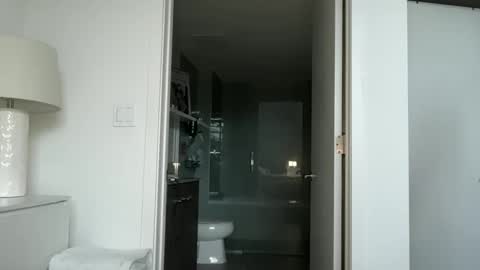 Reece Marie online show from 11/13/25, 05:12