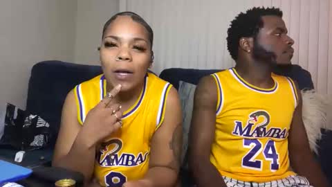 reekanddes online show from 11/15/25, 05:16