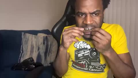 reekanddes online show from 11/17/25, 04:51