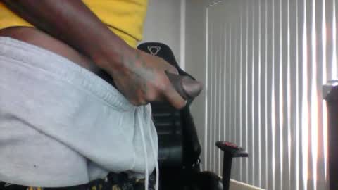 reekanddes online show from 11/17/25, 04:57