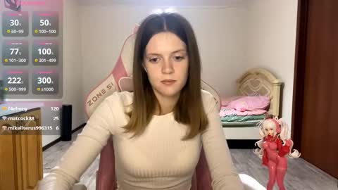 Lucy online show from 09/17/25, 03:46