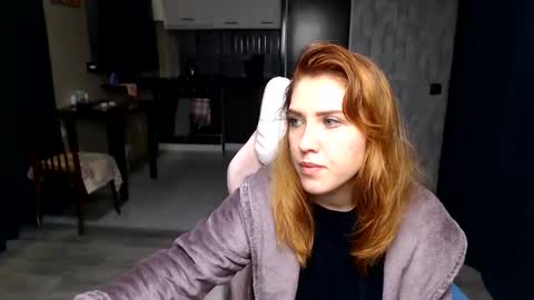 Regina online show from 10/21/25, 12:11