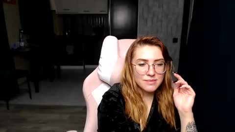 Regina online show from 11/14/25, 02:49