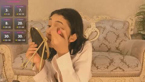 Rei online show from 10/31/25, 04:02