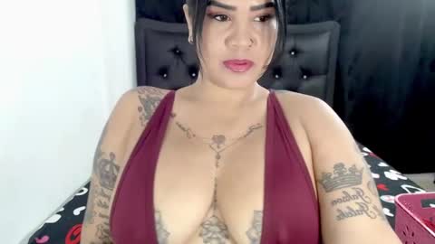 Snapshot of reichell_hot chatting on 02/16/25, 08:44 reichell hot online show from 02/16/25, 08:44