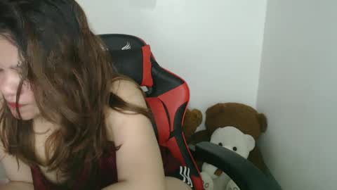 reign2525 online show from 03/05/25, 03:51