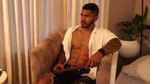 Reik online show from 10/16/25, 12:17