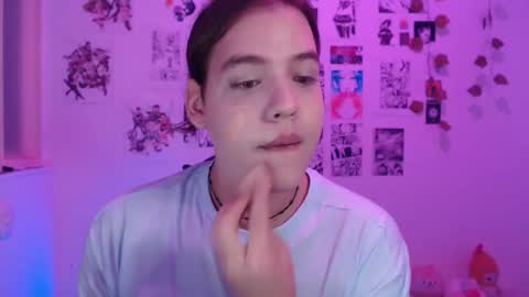 Snapshot of reiko_doll chatting on 11/01/25, 01:29 REIKO online show from 11/01/25, 01:29