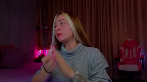 reina cummings online show from 10/08/25, 06:22