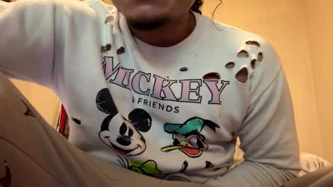 Snapshot of remyboo894397 chatting on 12/11/24, 01:06 PRETTY BAMBY online show from 12/11/24, 01:06