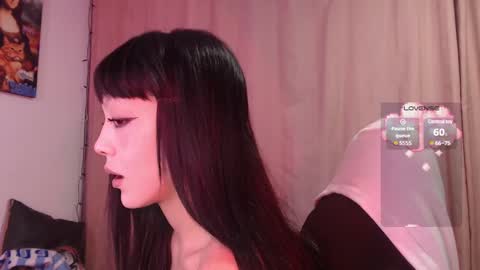 Snapshot of ren_yamashiro chatting on 02/23/25, 03:35 ren_yamashiro online show from 02/23/25, 03:35