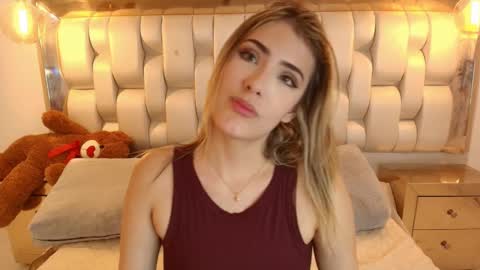 S T A C Y online show from 09/18/25, 01:24