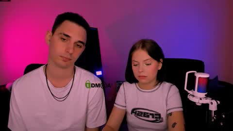 renata_sweety online show from 10/17/25, 08:00