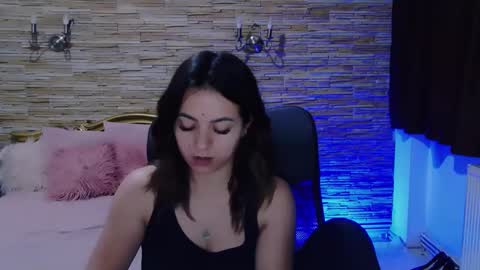 renesmesweet online show from 12/15/24, 03:31