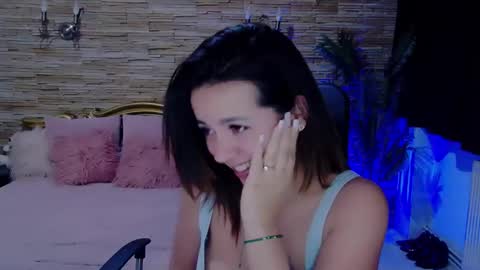 renesmesweet online show from 12/19/24, 06:01