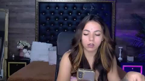 renesmesweet online show from 10/31/25, 08:37