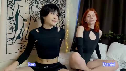 Snapshot of rennuts chatting on 01/10/25, 08:15 rennuts online show from 01/10/25, 08:15