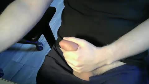 Snapshot of restroxx chatting on 03/07/25, 03:18 restroxx online show from 03/07/25, 03:18