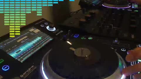 GearPorn online show from 11/08/25, 10:41