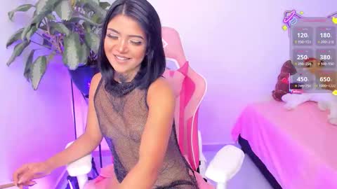 Snapshot of revy_black69 chatting on 09/10/25, 09:59 Rebecca y sarih online show from 09/10/25, 09:59