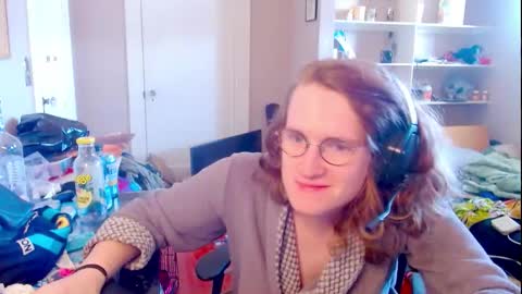 rewpert_ts online show from 10/31/25, 06:53