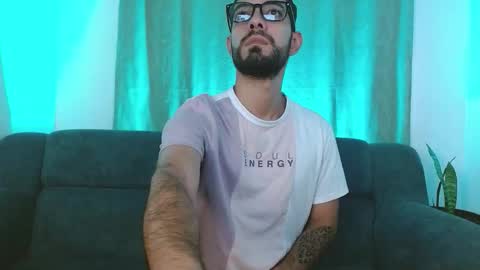 REY PABLO Independent online show from 10/13/25, 07:25